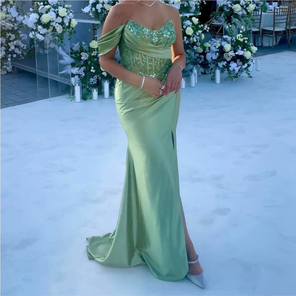 Elegant Green Off-Shoulder Gown